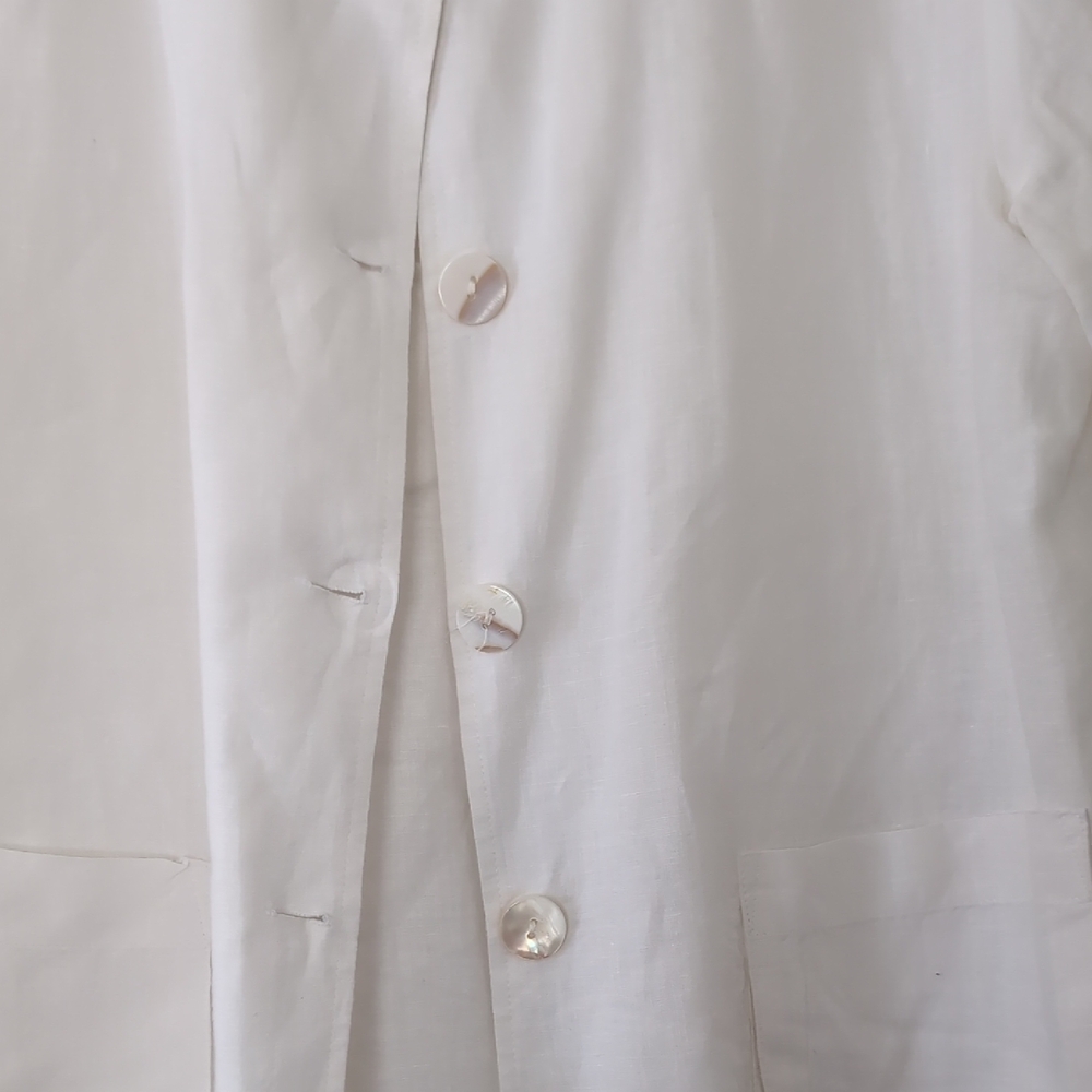 White Button-Up Jacket - Picture 3 of 5